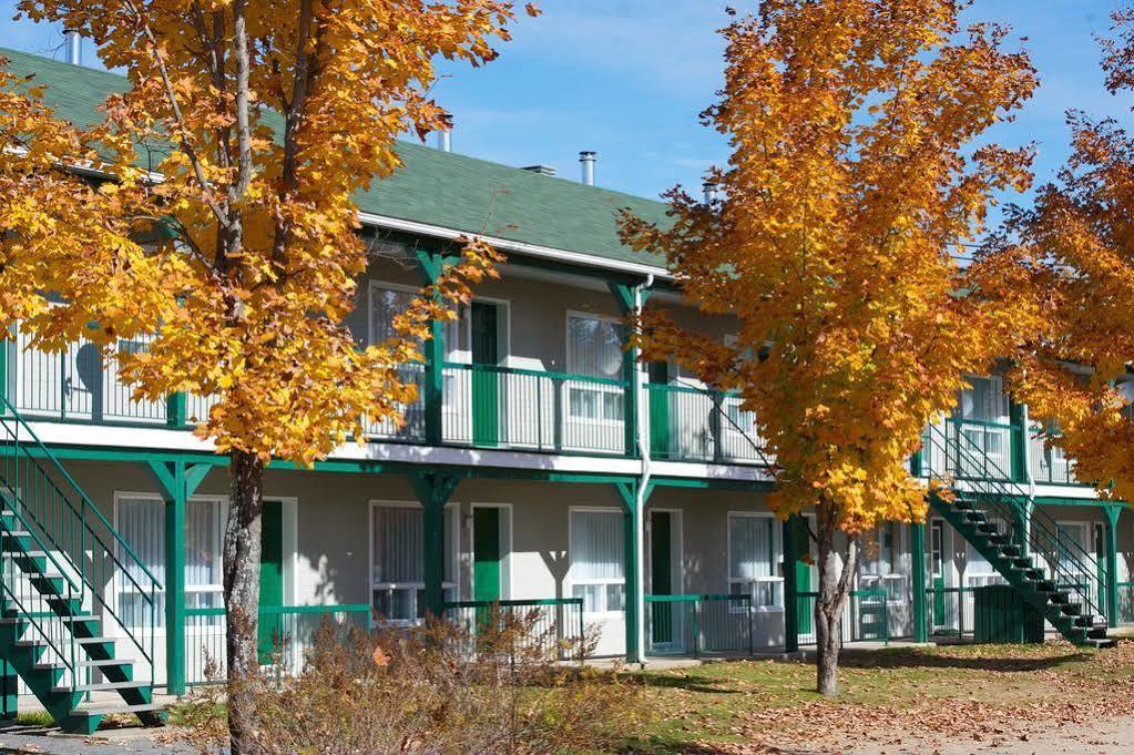 Hotel Floribell Station Touristique Trois-Rivières Exteriér fotografie